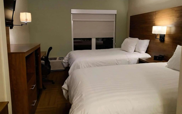 Baymont by Wyndham Lake Park Valdosta I-75