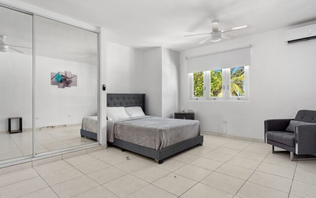 Villa Playa by Otium