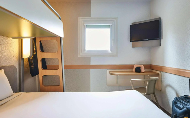 ibis budget Versailles Chateau Saint Cyr