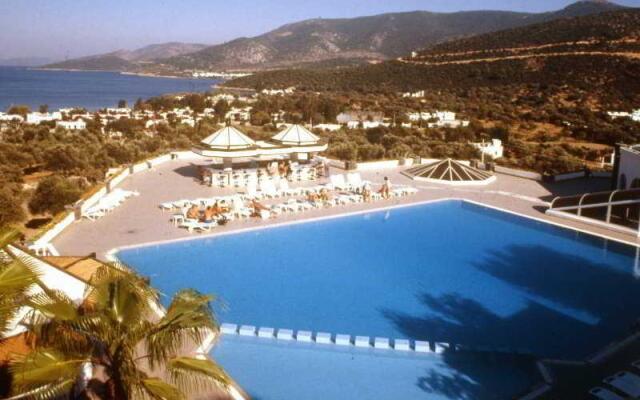 Caliente Bodrum Resort