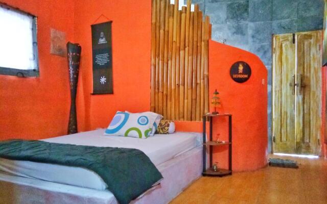 Rumah Warna