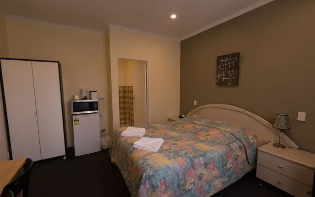 Chadstone Executive Motel