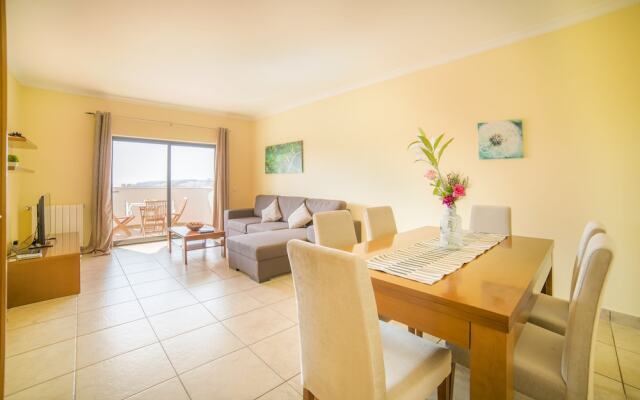 A07 - Seaview and Pool Luxury apartment by DreamAlgarve