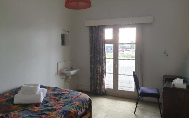 South Rakaia Hotel