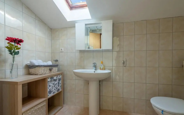 Amazing Apartment in Vir With 1 Bedrooms and Wifi