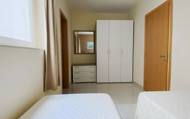 Vista Point - Cast Renting