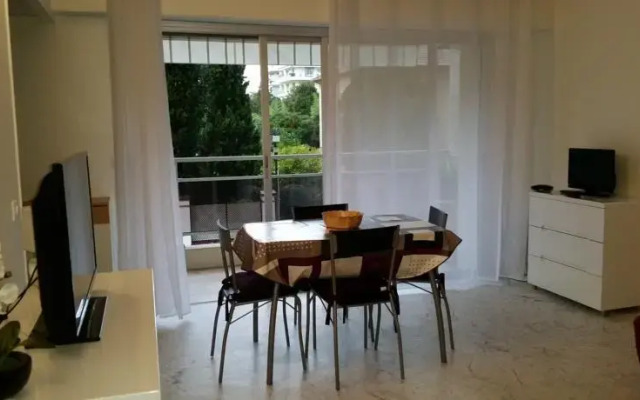 Studio Cannes Russie