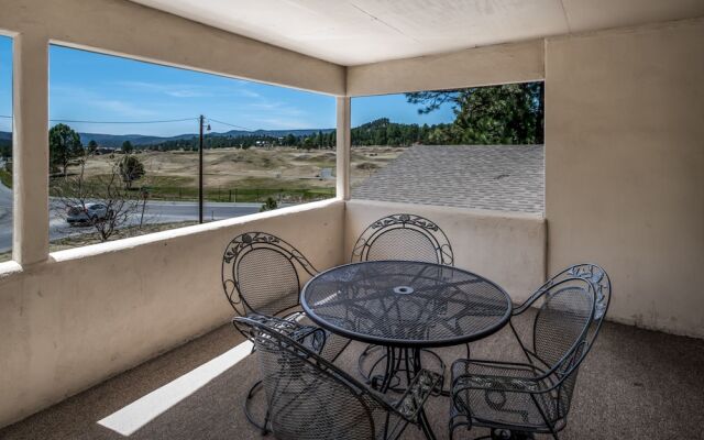 Ruidoso Three-bedroom