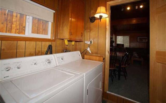 Bear Snugglin' By Big Bear Cool Cabins