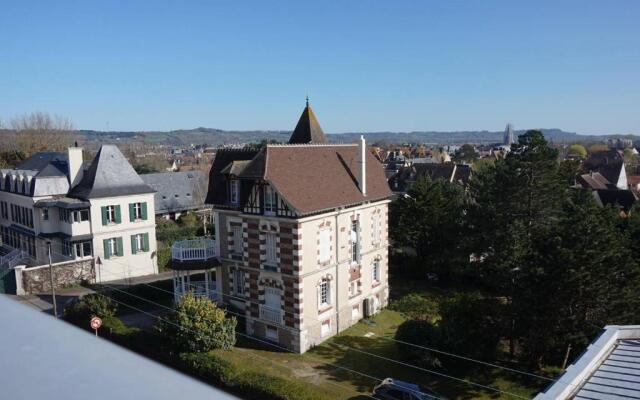 Appartement Cabourg, 2 pièces, 4 personnes - FR-1-465-61