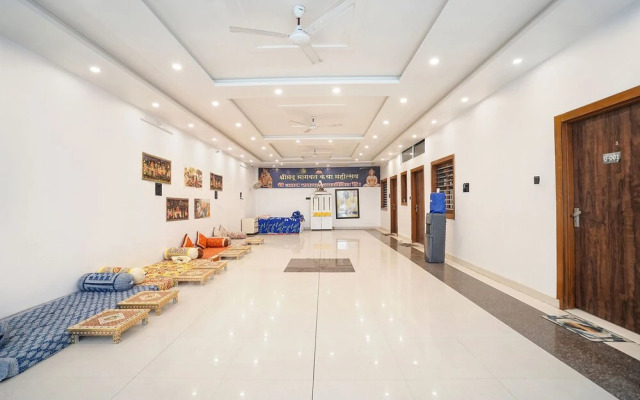 Fabhotel Shree Radha Ashtami Seva Ashram