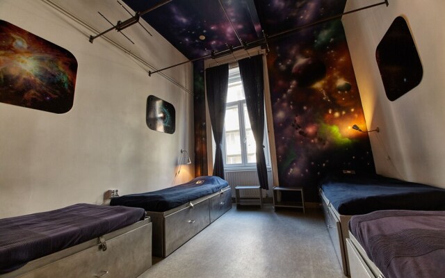 Aventura Boutique Hostel