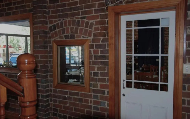 The Fed and Bed Temora