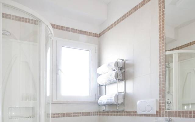 Quiet Apartment with Balcony near Riccione