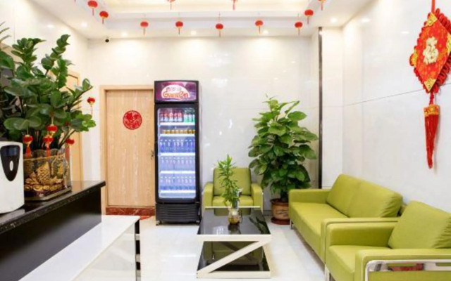 Jungle Express Hotel