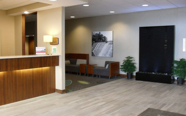 Holiday Inn Weirton - Steubenville Area by IHG