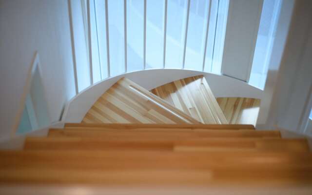 Wakoso Harmonious Light West