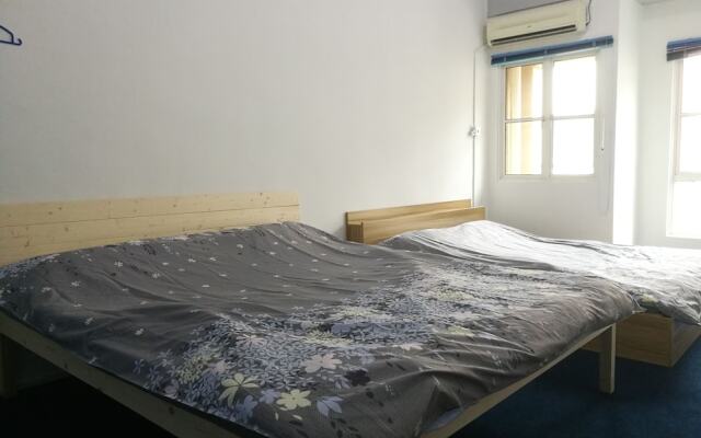 Oceanus Backpackers Hostel