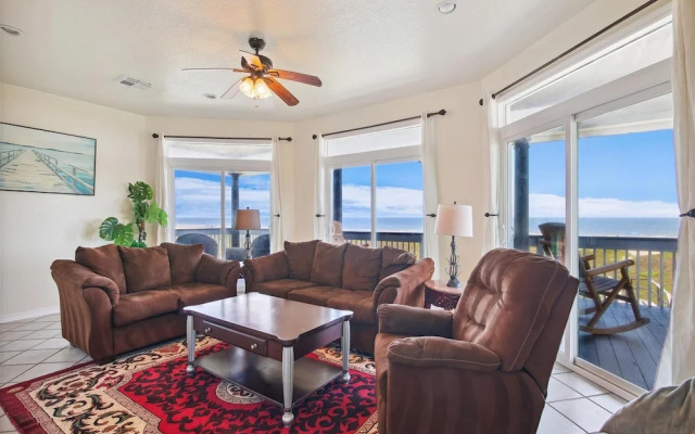 Oceanside Paradise