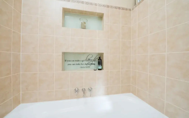 Jones On Wilson Boutique B&B