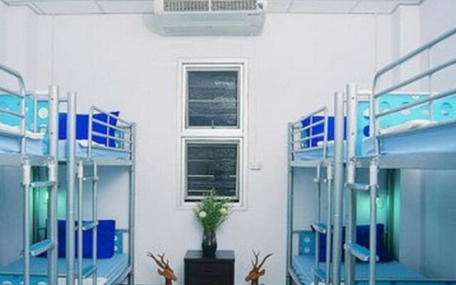 HI-Sukhumvit Hostel