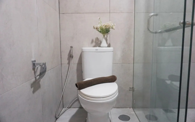 Modern Look Studio Apartment At Pollux Chadstone