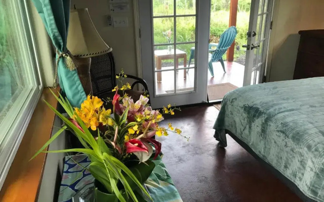 Tropical Zen Bungalow