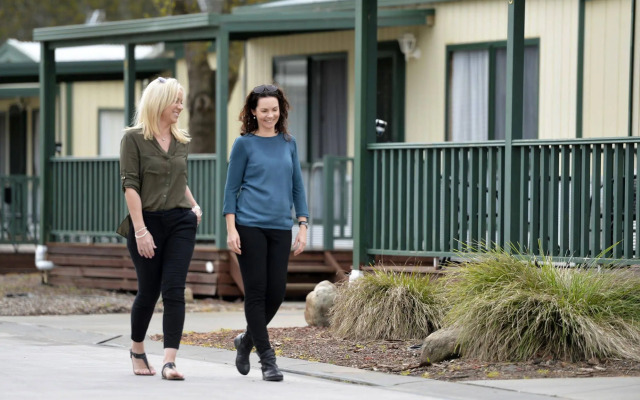 Riverside Cabin Park