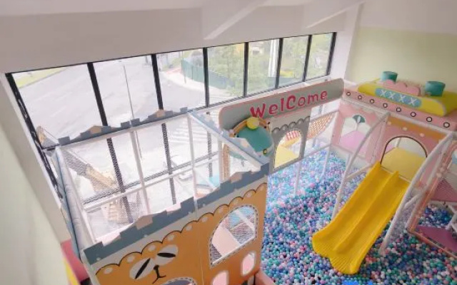 Qinqin Parent-Child Hotel (Dujiangyan Scenic Area) – Hotel Rooms – Chengdu