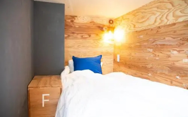 MEEDAFU'S YUI HOSTEL and COFFEE