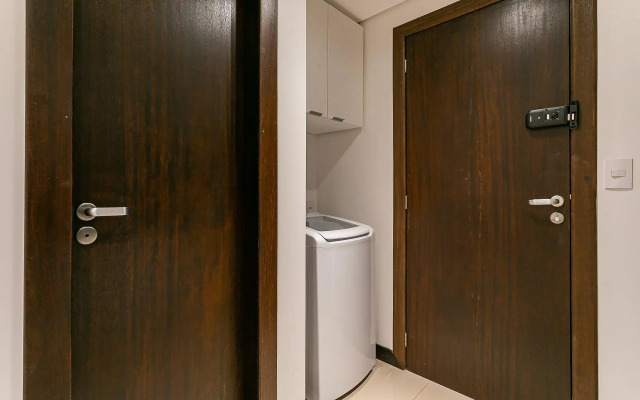 Vista Mar com sacada no Centro #CA49