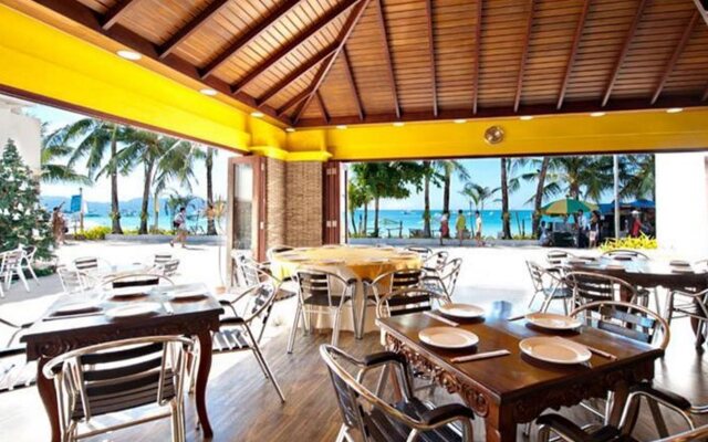 Golden Phoenix Hotel Boracay