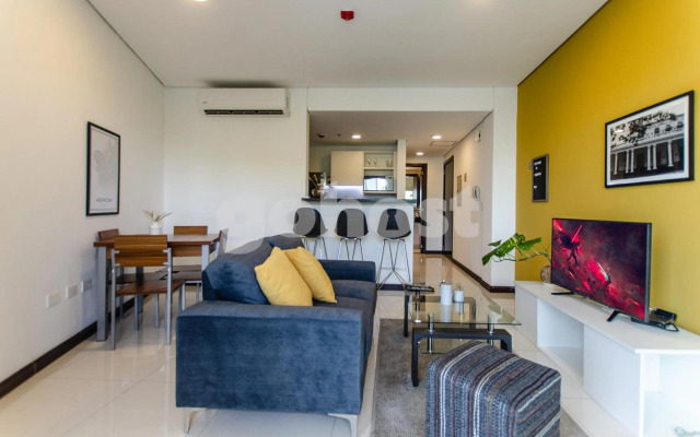 Impresionante Acogedor Apartamento en Villa Morra 1D006