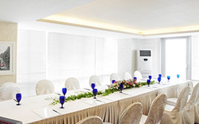Kolon Seacloud Hotel