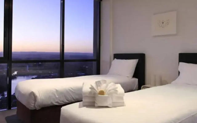 Holiday Holiday Surfers Paradise Apartments