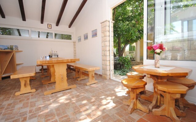 House Maria