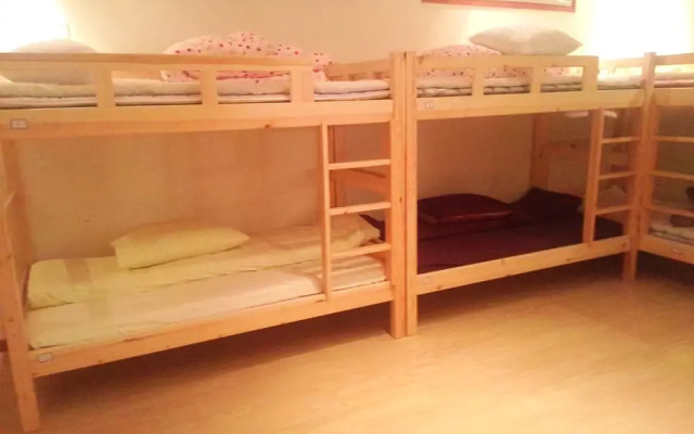 Taishan Wanneng Youth Hostel