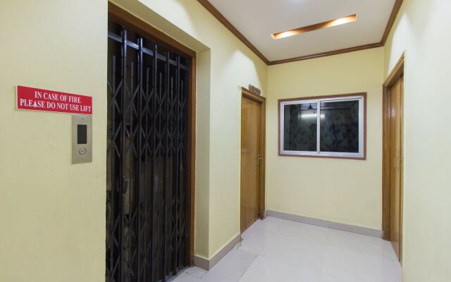 OYO 730 Hotel Karishma Homes