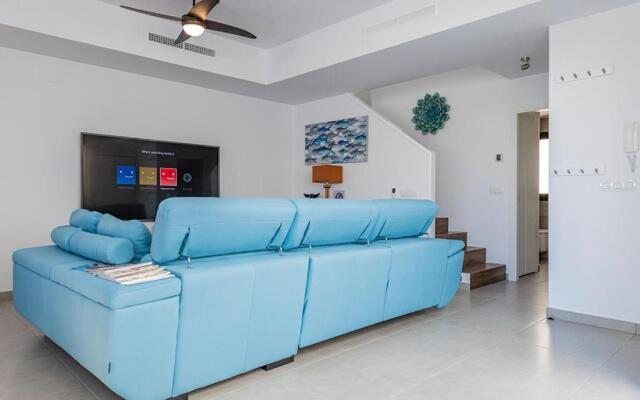 Stylish Villa 2018,Pool,3B.R.Wifi,Netflix