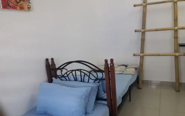 Tampoi Homestay