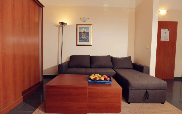 Apartments Vila Adrijana and Fitness Studio Wolf