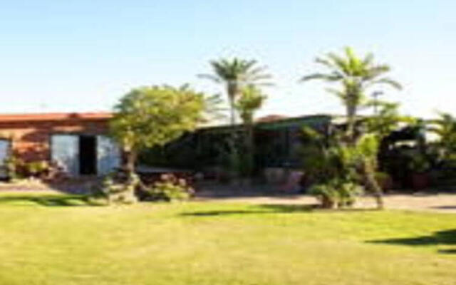 Island Vibe Jeffreys Bay Hostel