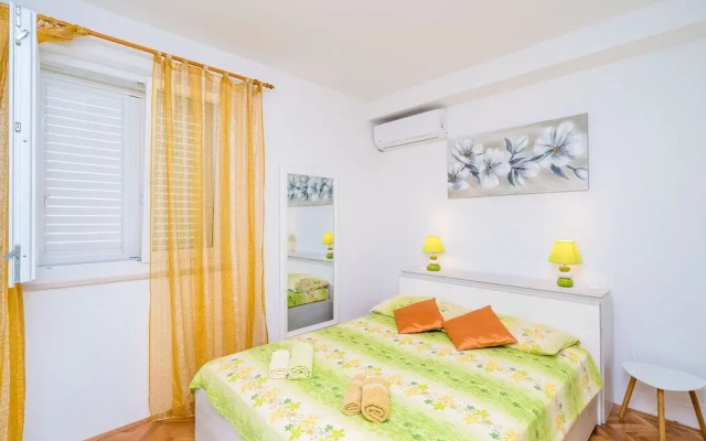 Rooms Rita - Double Room With Private Bathroom No. 2)