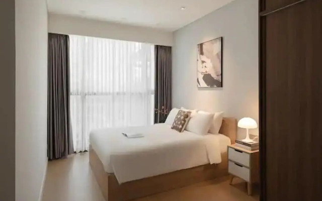 The Metropole The Galleria The Crest