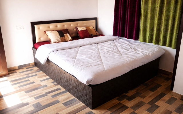 Hotel Rudraksh & Restaurant Nainital