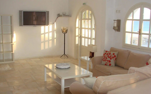Galatis Hotel