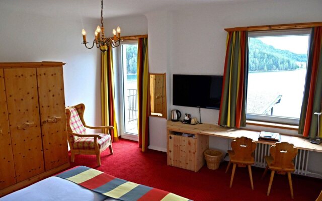 Hotel Waldhaus am See