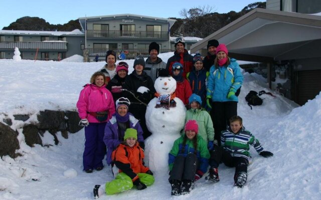 Corroboree Ski Lodge