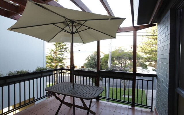 La Mer Sea View Apartment
