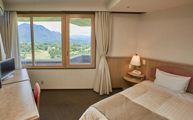 Myogi Green Hotel & Terrace – Guest Rooms – Tomioka